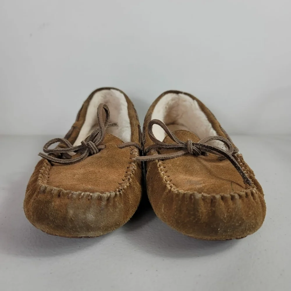 UGG Australia Unisex Dakota Chestnut Moccasin Slippers Shoes Size 1 SN 5296